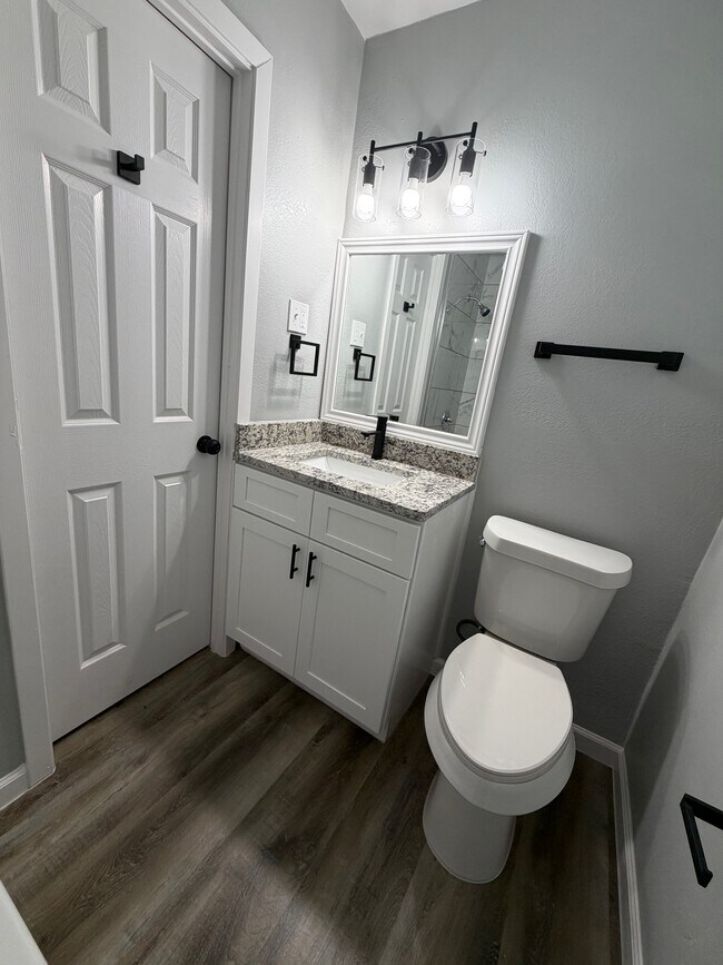 Building Photo - 12 Pershing