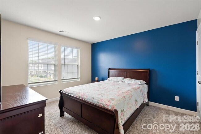 Building Photo - 613 Cedar Knoll Cir