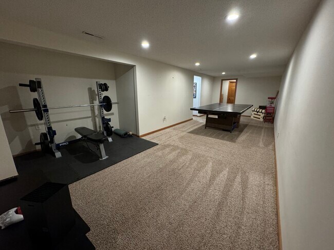 Basement - 108 Bluwood Ave