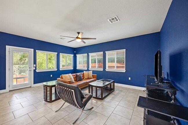 Building Photo - 6717 Alleyton Dr