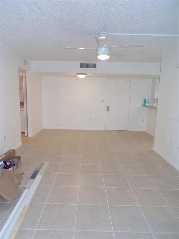 Building Photo - 21405 Olean Blvd