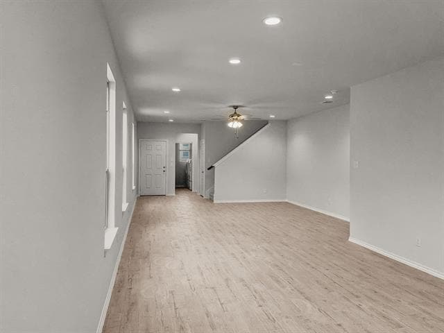 Building Photo - 1908 Iris Rd