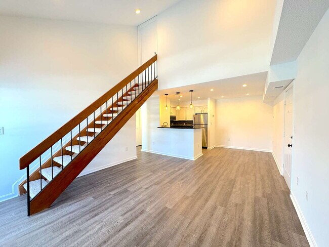 Building Photo - Stunning Top-Floor Penthouse Condo – Loaded with Luxury Upgrades!