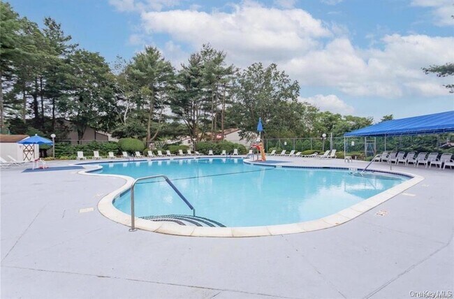 Building Photo - 99 Richmond Blvd