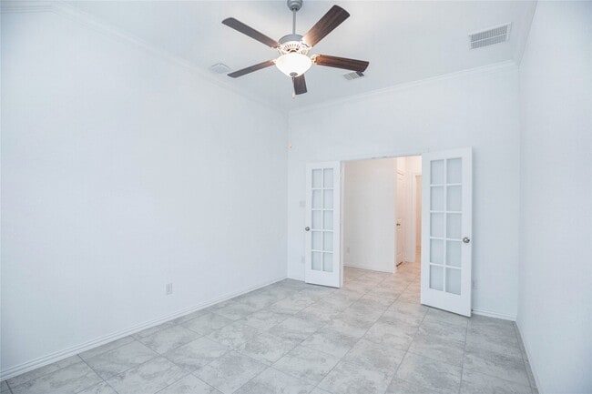 Building Photo - 8726 Fairbrook Dr