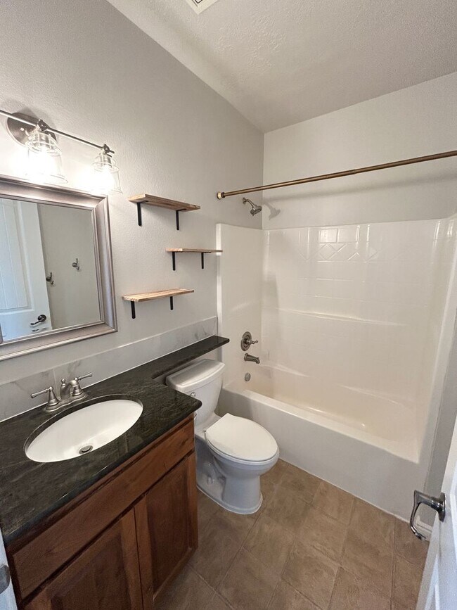 Building Photo - Spacious Saddlebrook Home with Bonus Room, Office & No Rear Neighbors