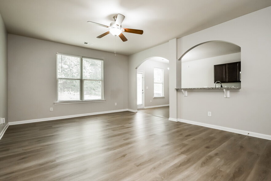Building Photo - 336 Rankin Cir