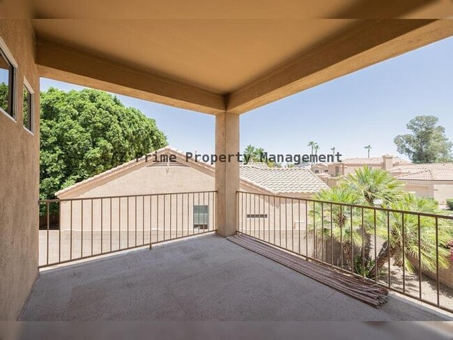 Building Photo - 2169 W Peninsula Cir