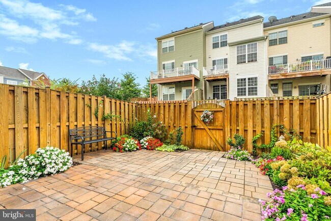 Building Photo - 8479 Randell Rdg Rd