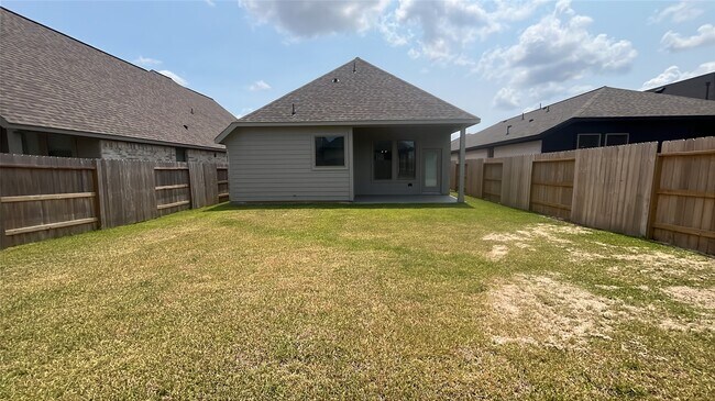 Building Photo - 27114 Cutleaf Daisy Ct