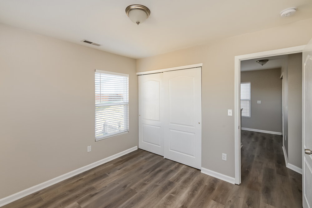 Building Photo - 10811 Carstairs St