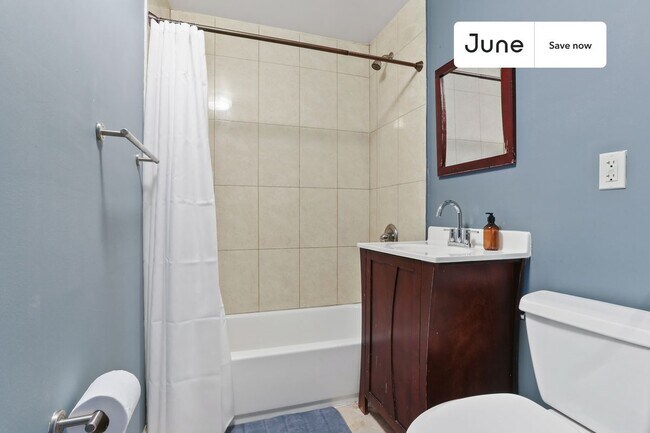 Building Photo - 161 W 120th St