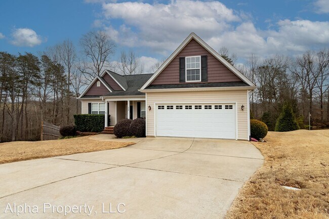 Building Photo - 4 br, 2 bath House - 228 Josh Ct