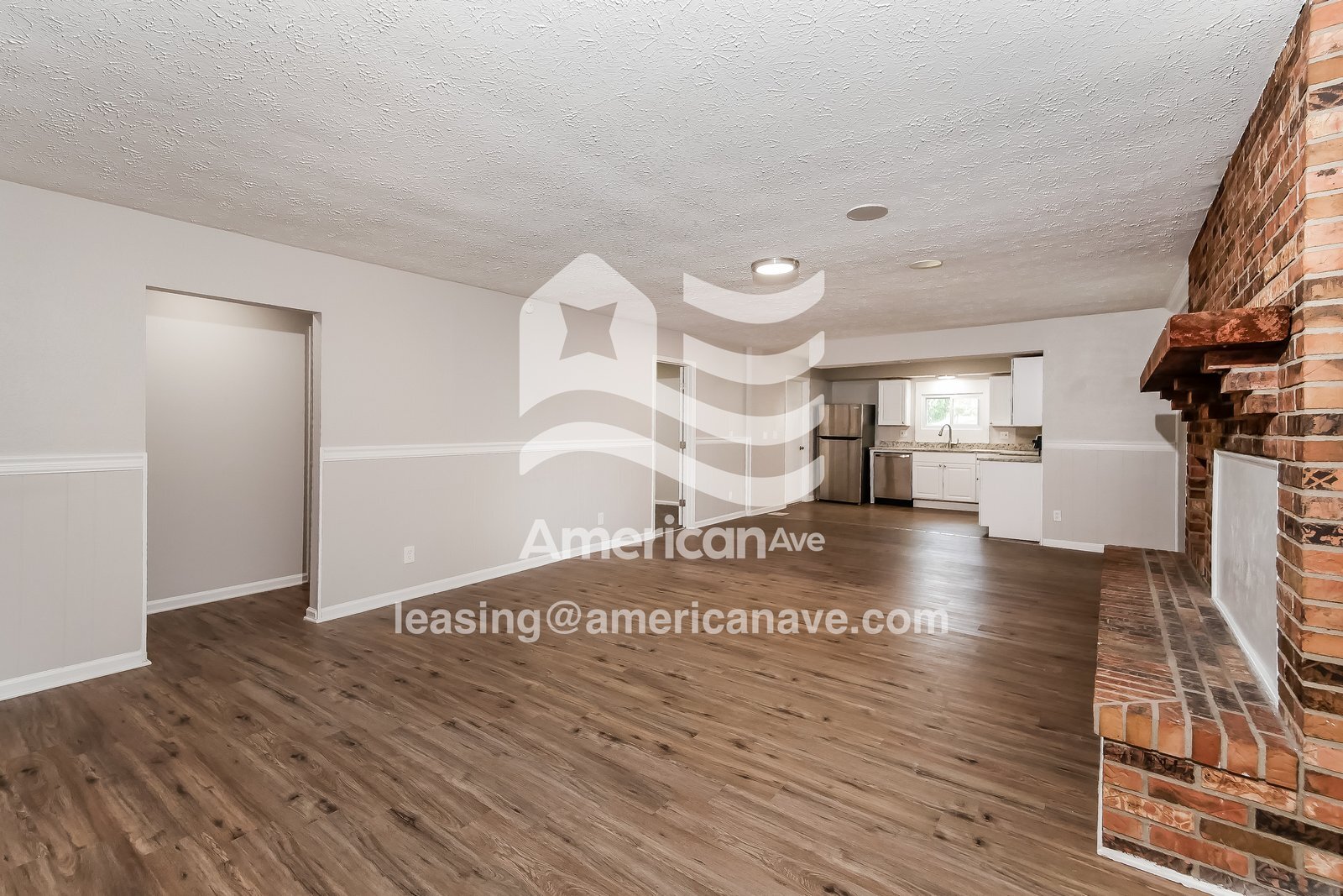 Building Photo - 724 W Royal St