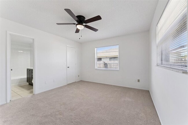 Building Photo - 8137 Parrot Dr