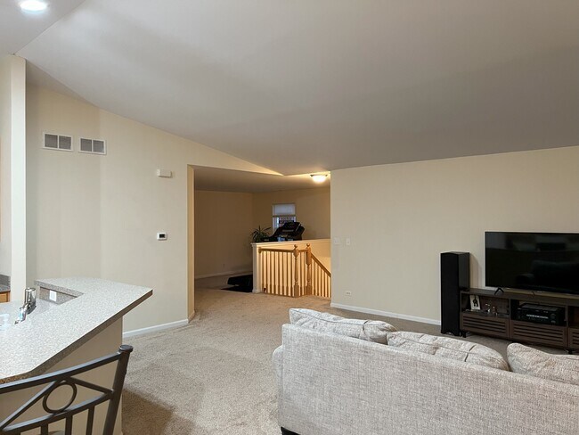 Building Photo - 2623 Amber Ct