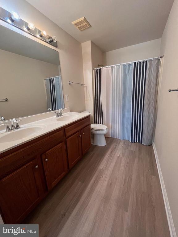 Building Photo - 15405 Stacys Ridge Ct