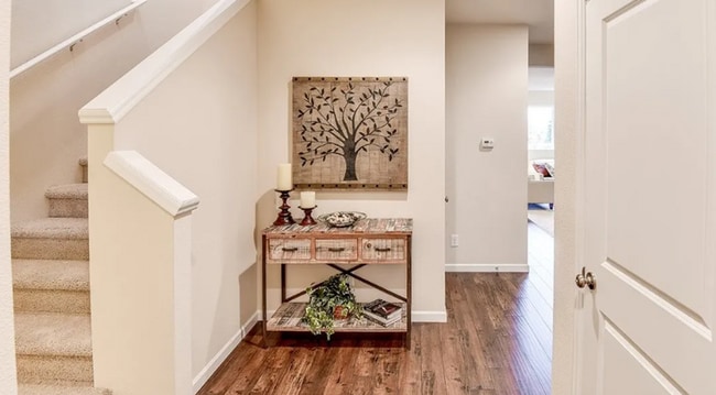 Building Photo - Beautiful Camas Home with Spacious Layout & Convenient Location!