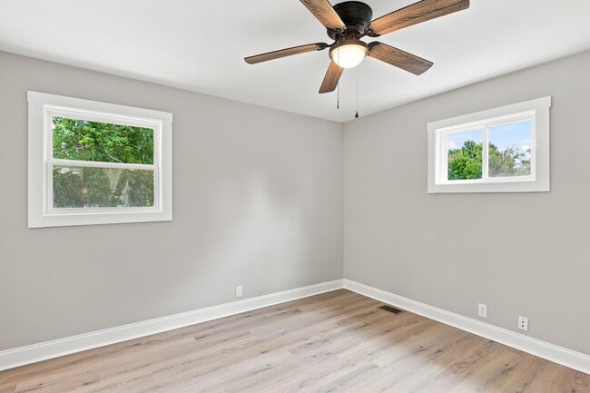 Building Photo - 508 Hiawatha Cir