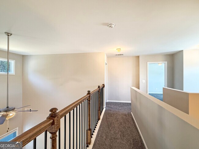 Building Photo - 6369 Woodland Station Dr