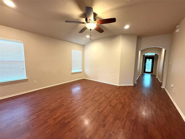 Building Photo - 11205 Mckinney Spring Dr