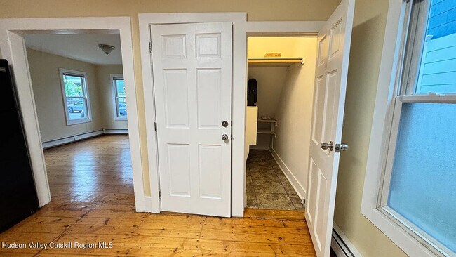 Building Photo - 30 8th St