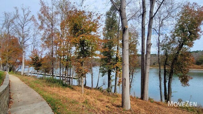 Building Photo - 213 Spring Gardens Drive