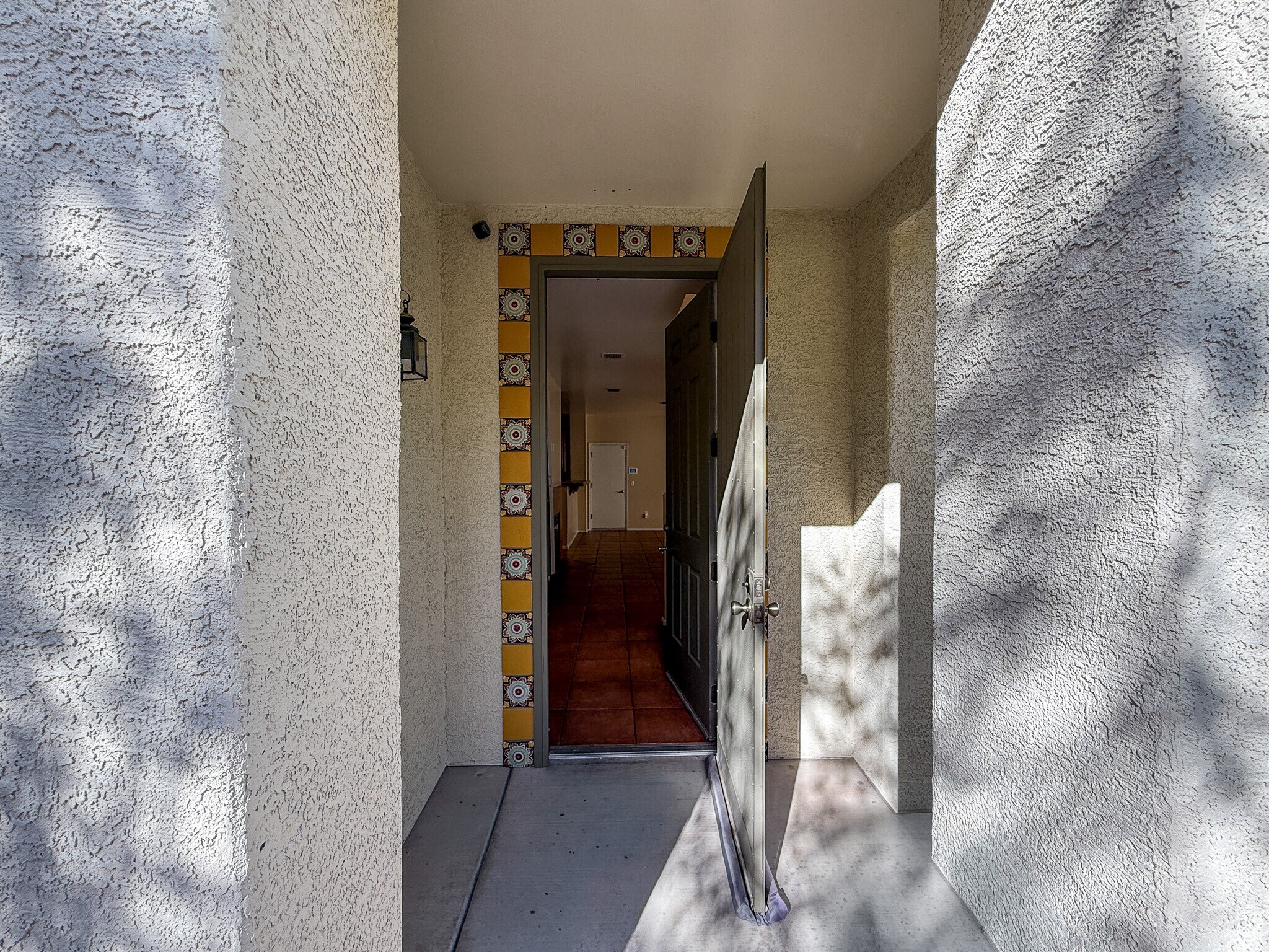 Building Photo - 2771 N Saramano Ln