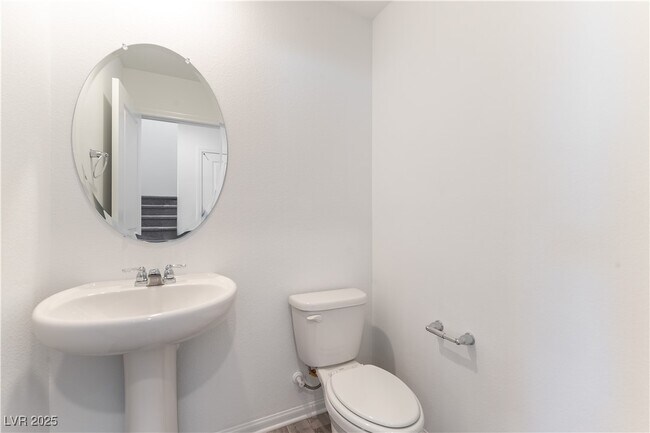 Building Photo - 5904 Swift Lariat St