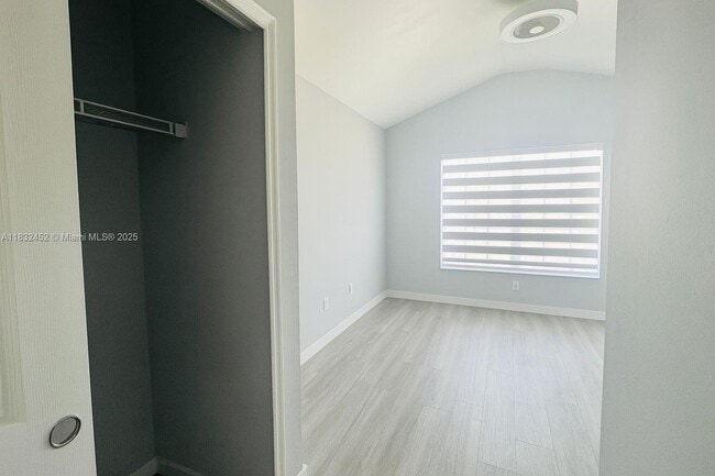 Building Photo - 16262 Ravina Way