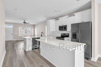 Building Photo - 1606 Grey Cliff Run