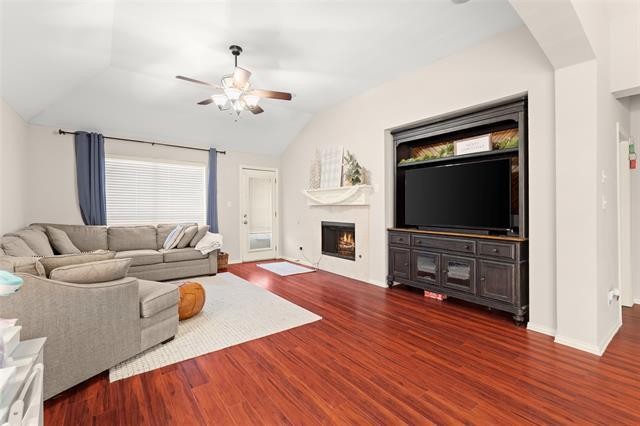 Building Photo - 2605 Swan Dr