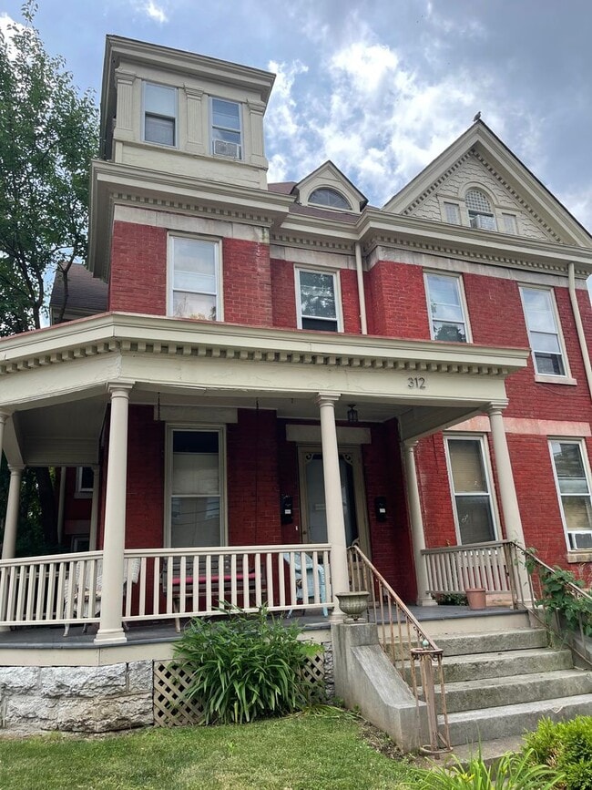 Building Photo - 312 S Upper St