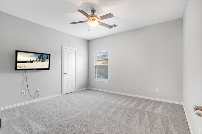 Building Photo - 1227 Martinez Ct