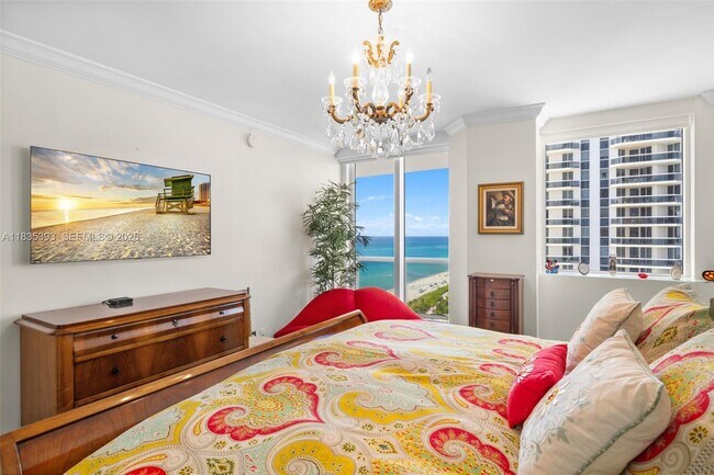 Building Photo - 4779 Collins Ave