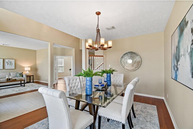 Building Photo - Beautifully Updated Home in Sugar Land’s S...