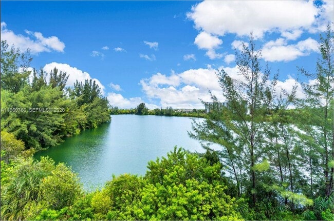 Building Photo - 14820 Naranja Lakes Blvd