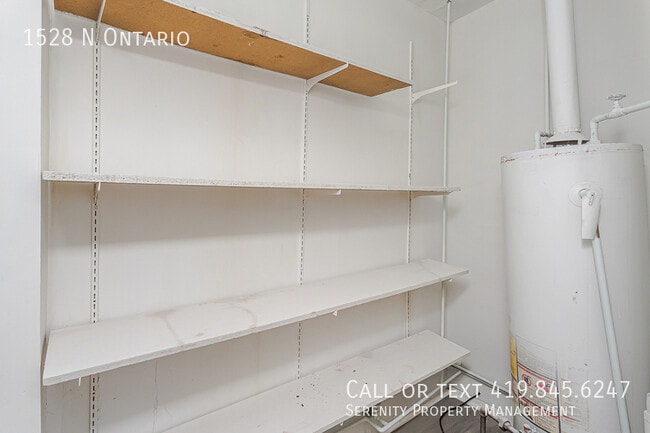 Building Photo - 1528 N Ontario-