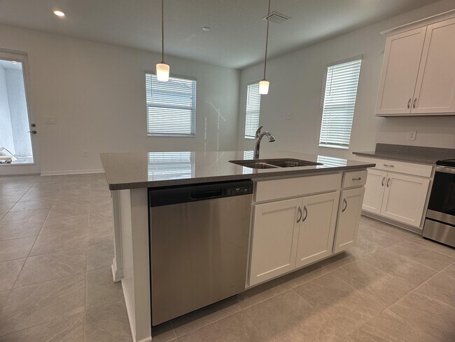 Building Photo - 1833 Cockpit Ln