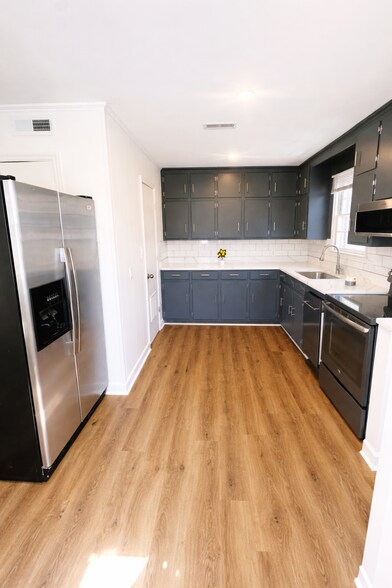 Building Photo - 337 Wimbish Dr