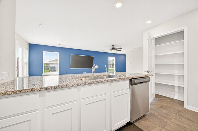 Building Photo - 20931 Teocalli Dr