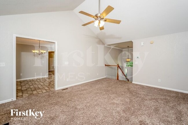 Building Photo - 29 Parkwood Dr