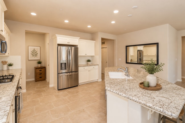Building Photo - Modern 3BR/2.5BA Leo Wilson home!