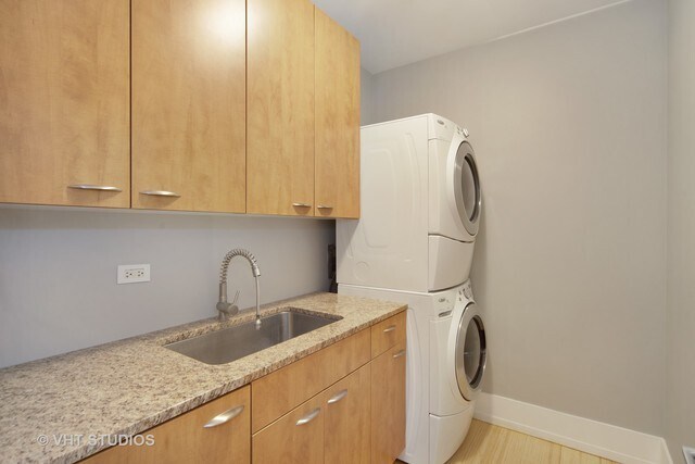 Building Photo - 1035 N Dearborn St