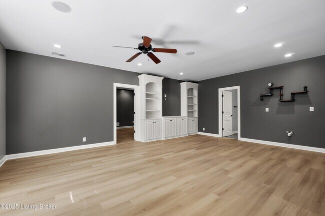 Building Photo - 5508 Rock Valley Way