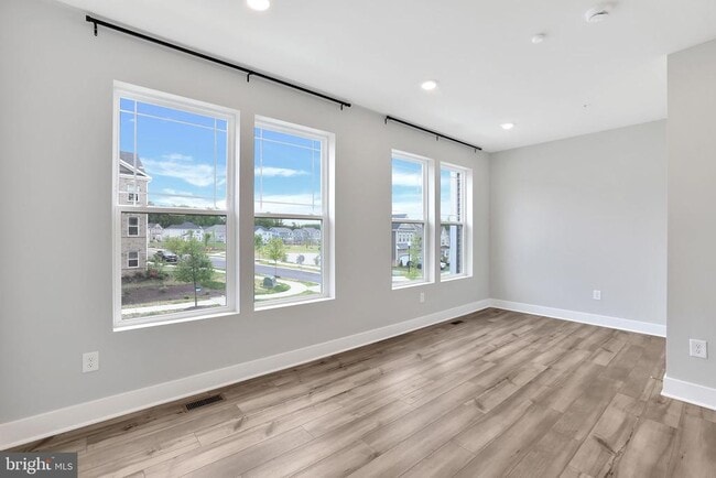 Building Photo - 2782 Bridgewater Dr