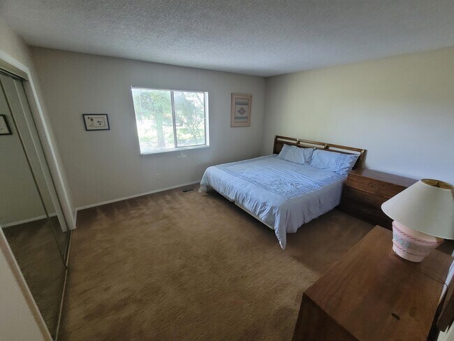 Building Photo - 199 Davis Cup Dr
