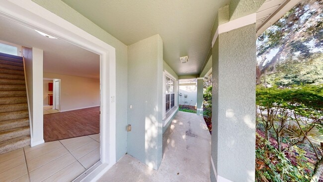Building Photo - 4 Bedroom /2.5 bath Spacious Home In Sanfo...