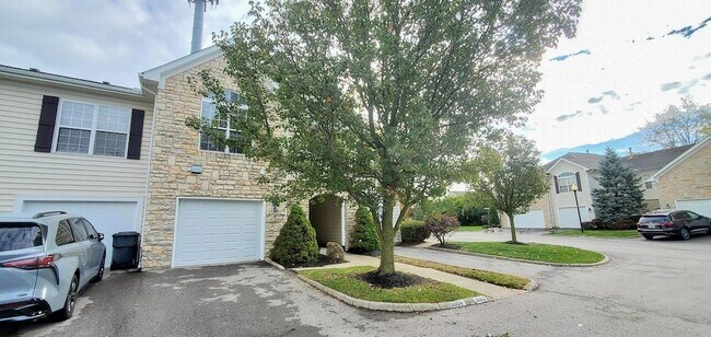 Building Photo - 5604 Vintage Pl