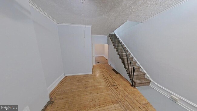 Building Photo - 2304 N Smedley St